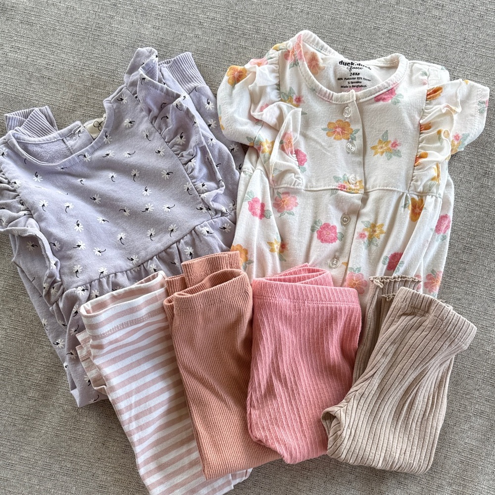 Infant Bundle - Picture 1 of 4